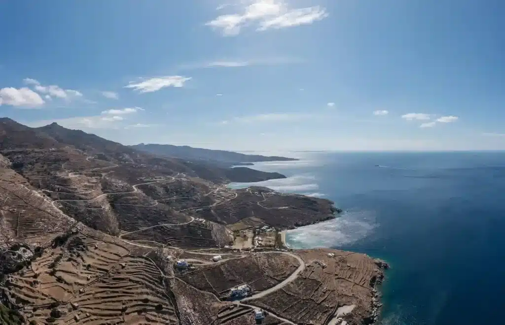 tinos nisi kiklades