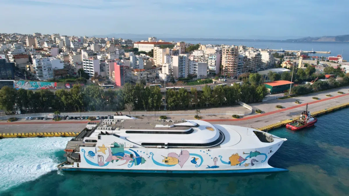 EuroChampion Jet – SEAJETS’ new impressive high-speed vessel has arrived at the port of Piraeus!
