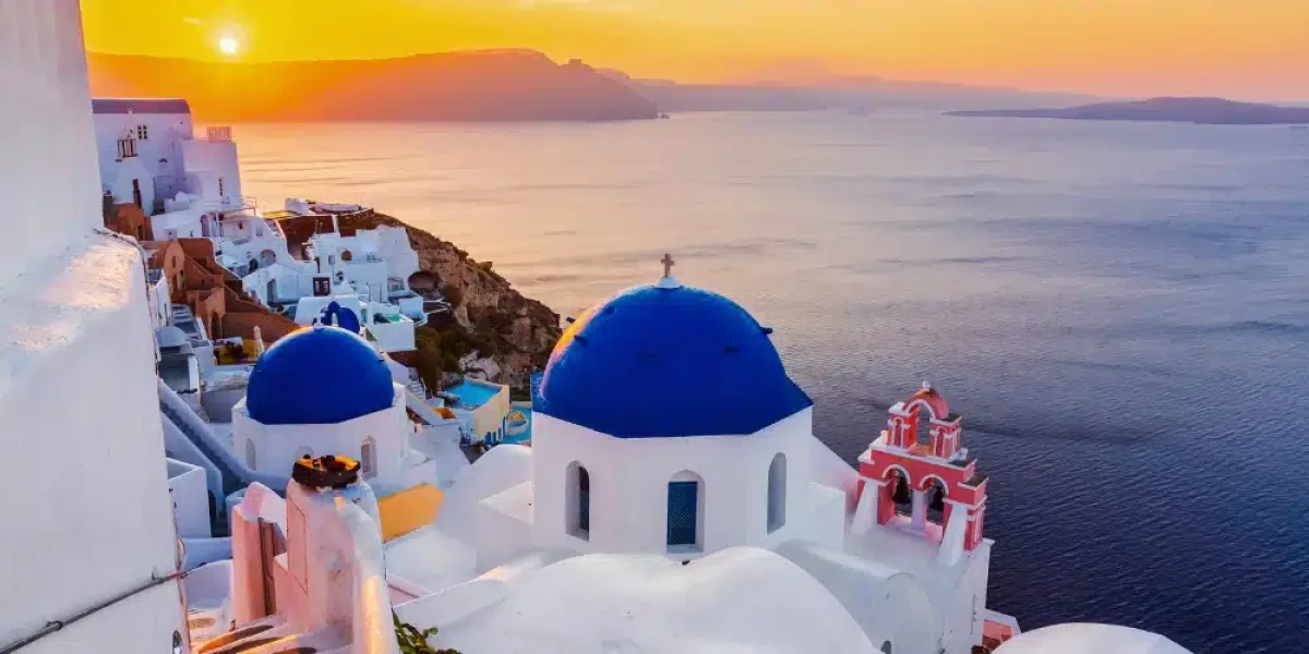 Santorini: The Ultimate Travel Guide