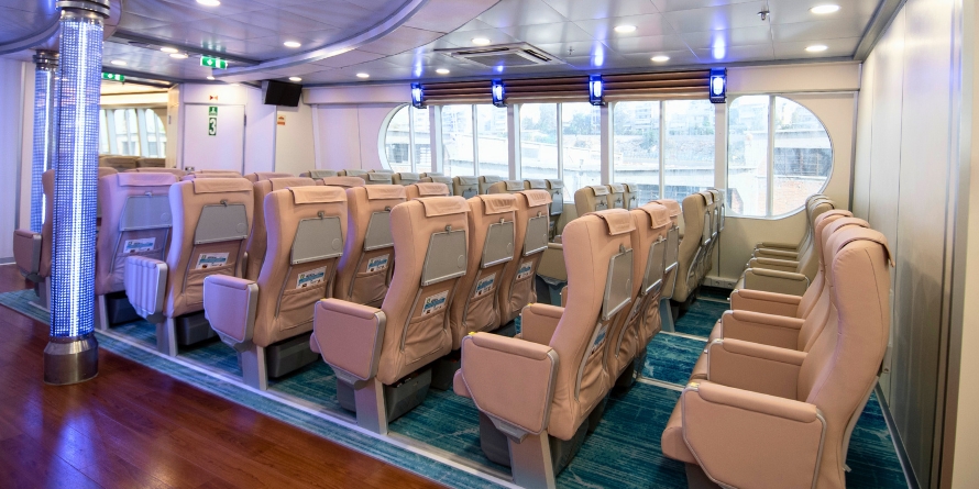 Elite Jet interior