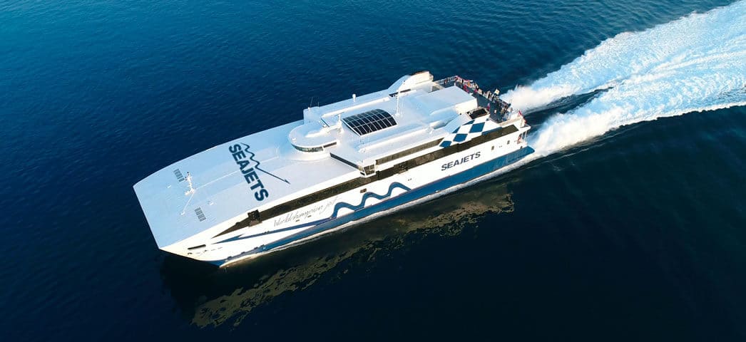 Travel to Cyclades and Crete with Worldchampion Jet