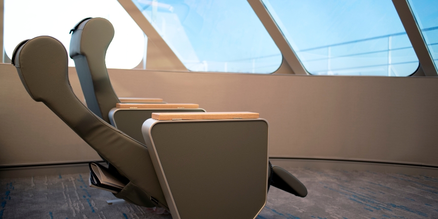 Tera Jet 2 Platinum class with reclining seat