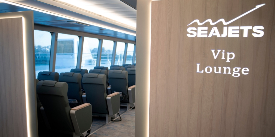 Tera Jet 2 Platinum class sign