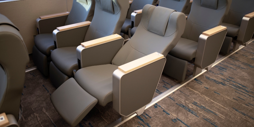 Tera Jet 2 Platinum class with reclining seat