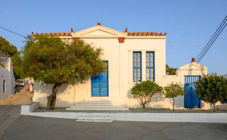 Δημοτικό Σχολείο στη Χώρα της Φολεγάνδρου